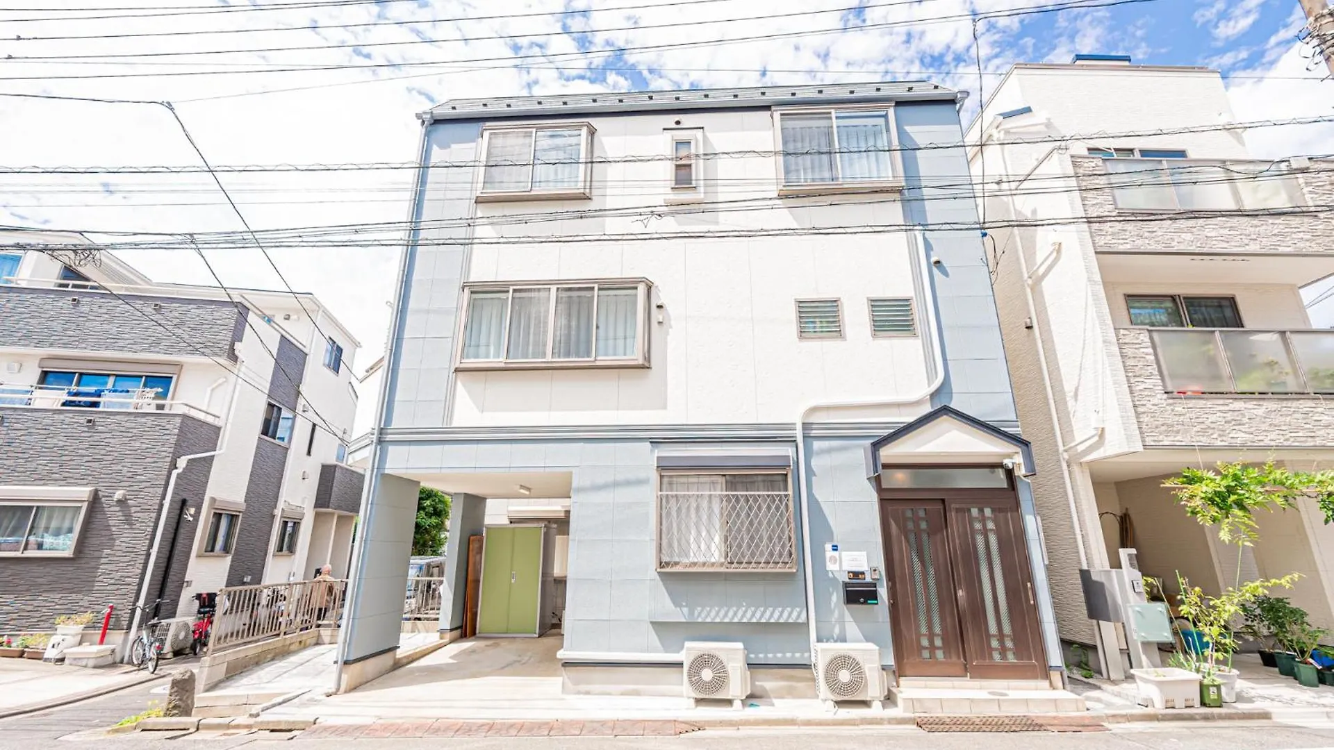 Private 3 Bedroom House With Free Parking Near Asakusa And Skytree Tōkyō Villa